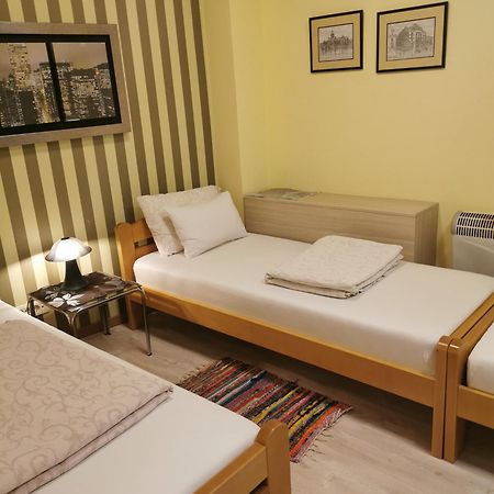Apartamento Agape Downtown Belgrado Exterior foto