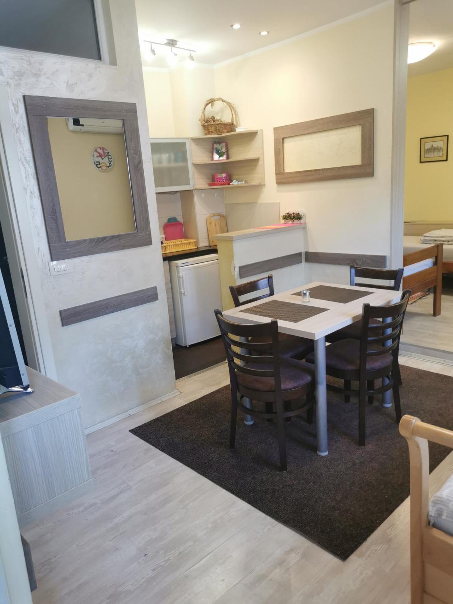 Apartamento Agape Downtown Belgrado Exterior foto